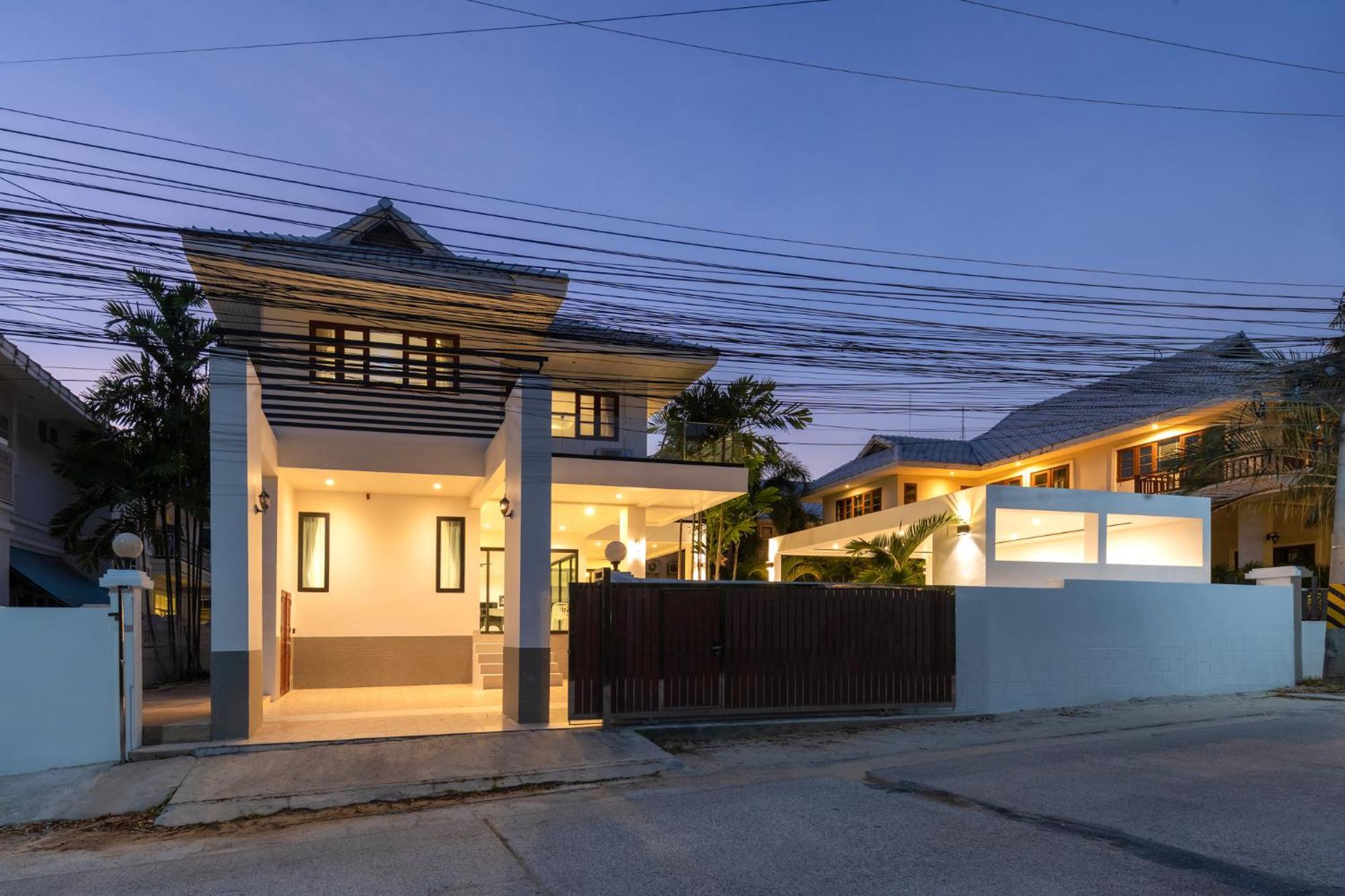 Stunning Villa With Pool And Tropical Garden HHQ Exterior foto