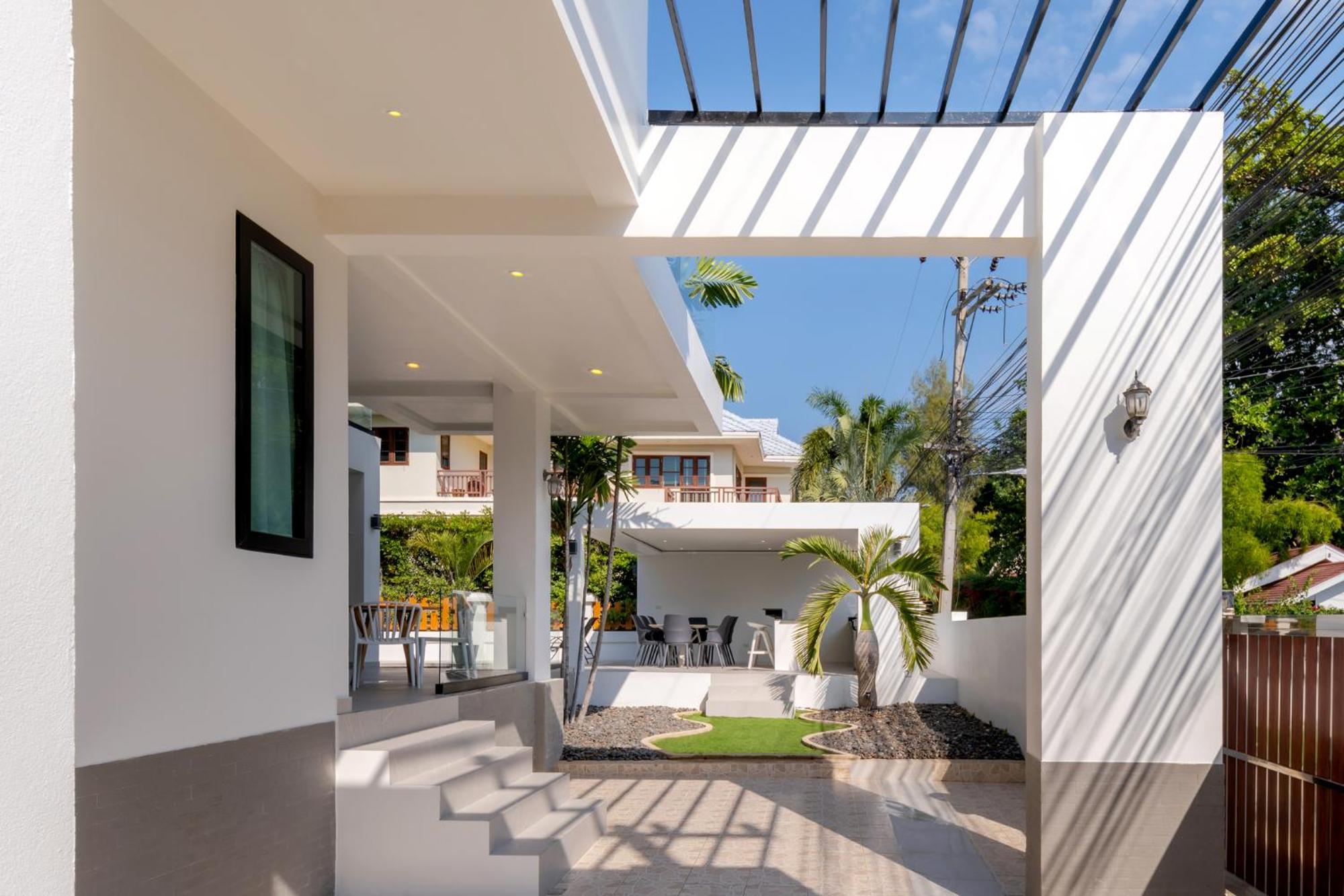Stunning Villa With Pool And Tropical Garden HHQ Exterior foto